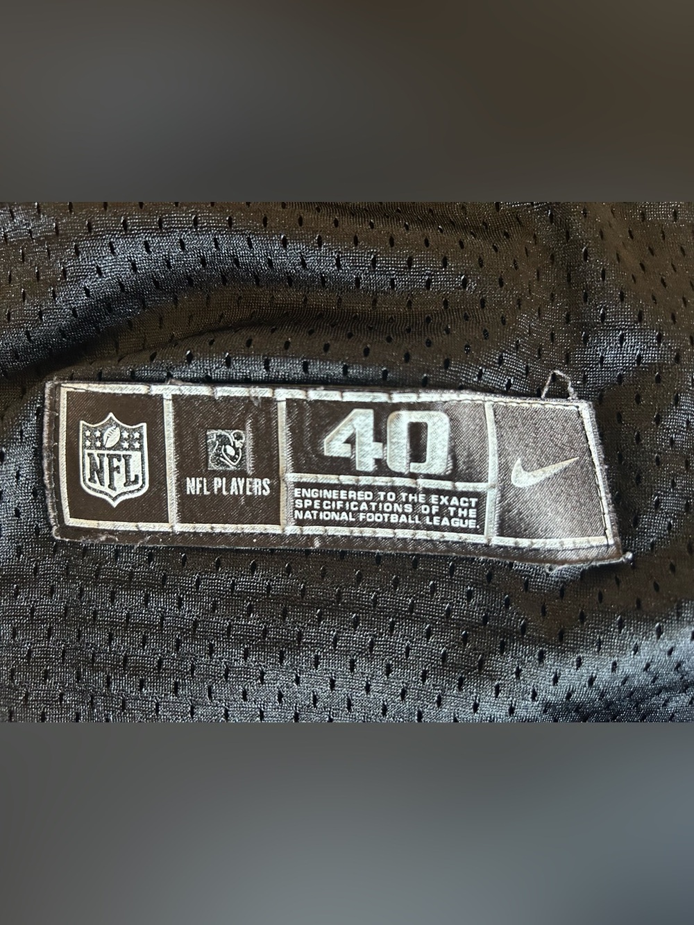 Used Nike New England Patriots Gronkowski Jersey - Picture 4 of 4